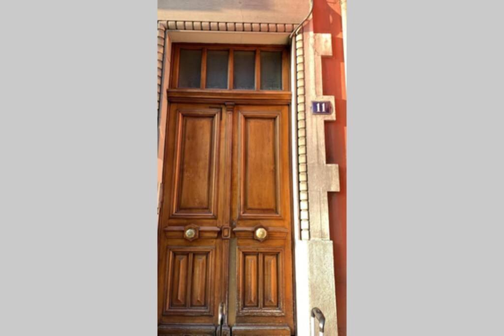 Bel Appartement Charme Ancien Dans Quartier Anime เกรอน็อบล์ ภายนอก รูปภาพ